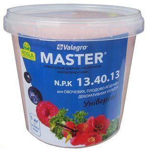 Добриво Master комплексне на ранній стадії розвитку рослин NPK 13.40.13 фото, Добриво Master комплексне на ранній стадії розвитку рослин NPK 13.40.13 інтернет магазин Добрі сходи